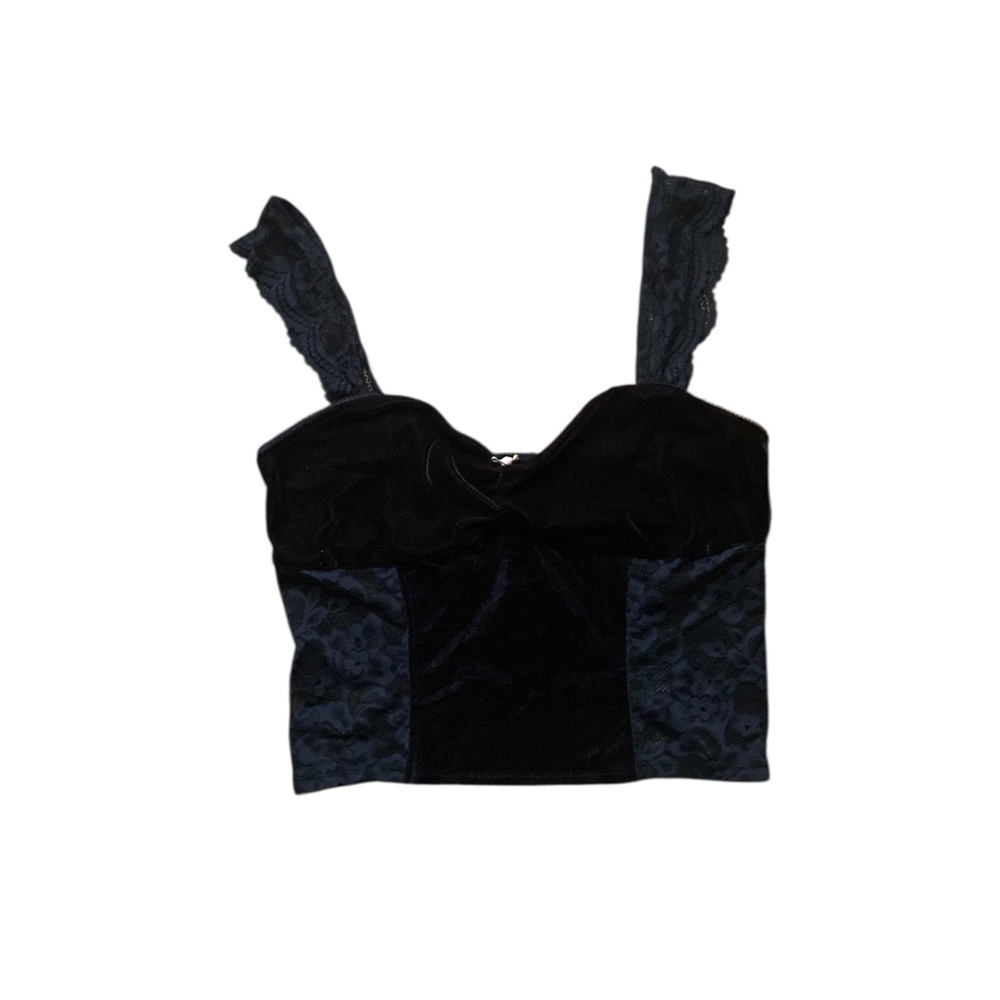 Kimchi Blue Black Lace Crop Top
